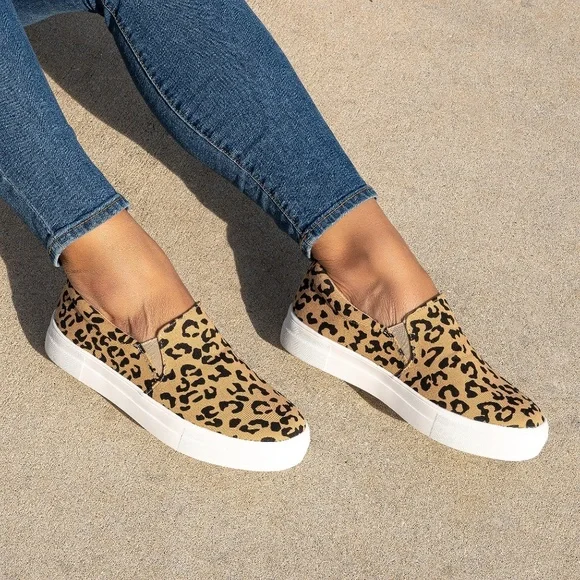 Sand Leopard Cushioned Insole Slip On Sneakers - Picture 1 of 3